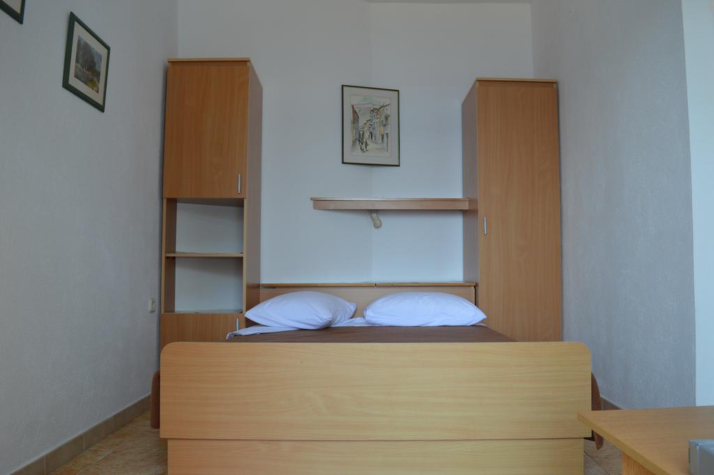 Apartments Majstrovic Живогошче Экстерьер фото