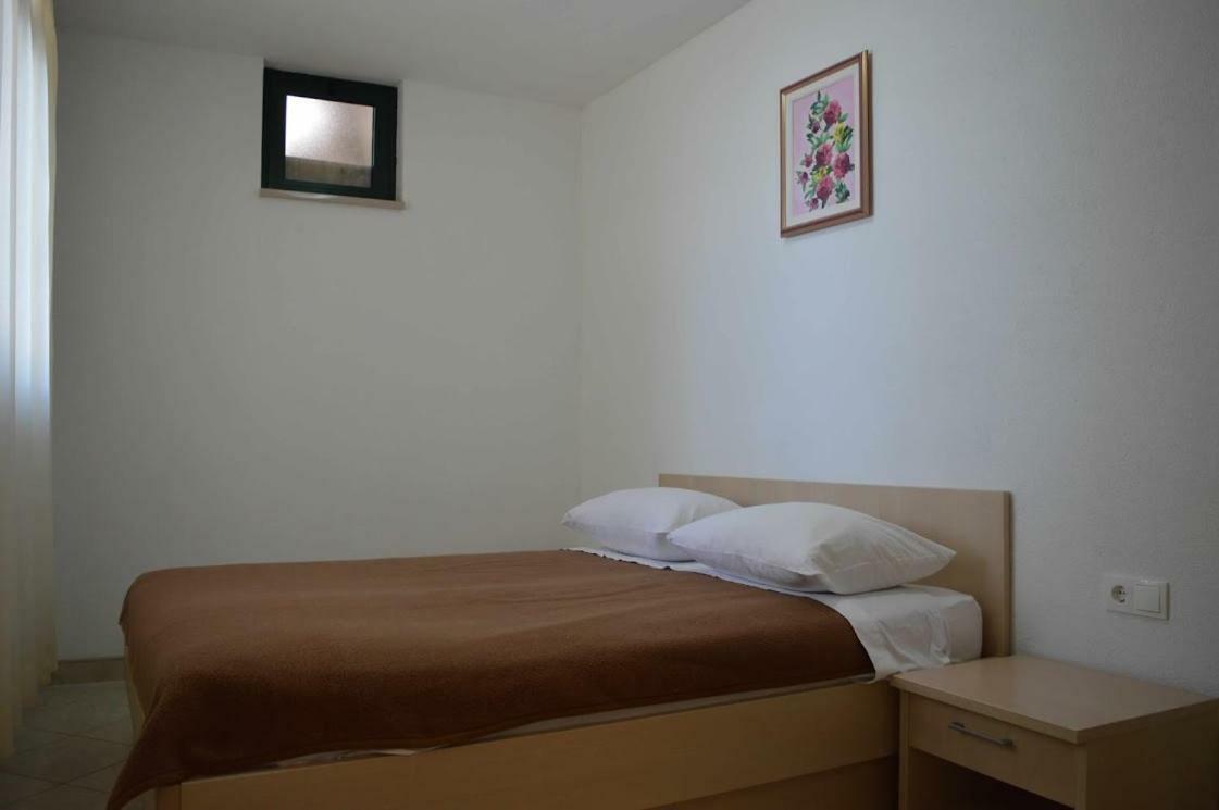 Apartments Majstrovic Живогошче Экстерьер фото